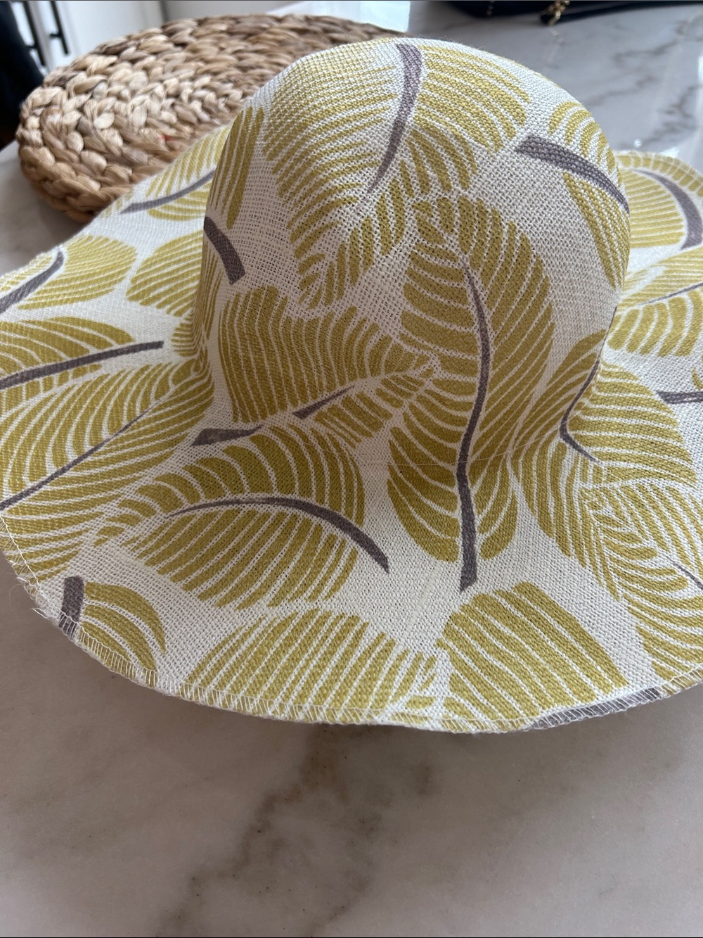 Leaf Print Wide-Brim Sun Hat in Yellow & White New